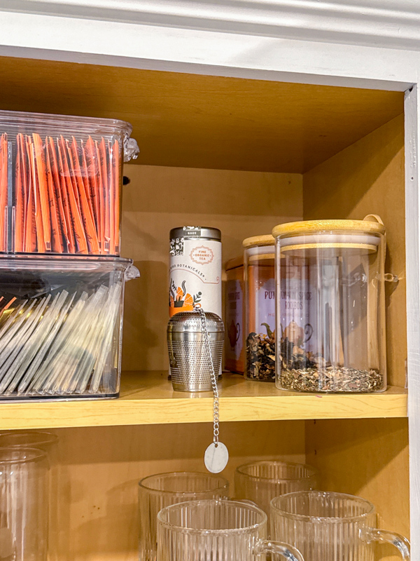Tea Shelf Organization Ideas